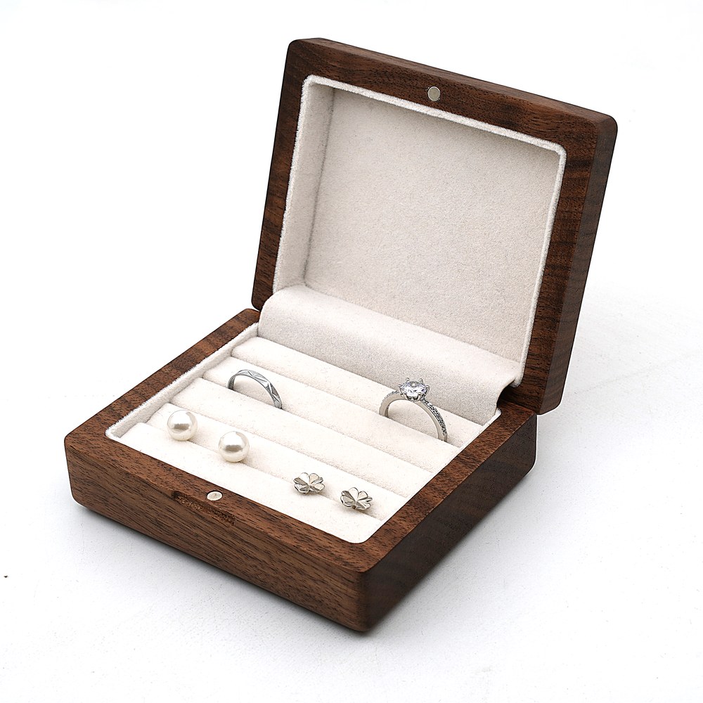 RB545 RB545  Earring and Ring Box, Multi-Slot, Walnut — view 3