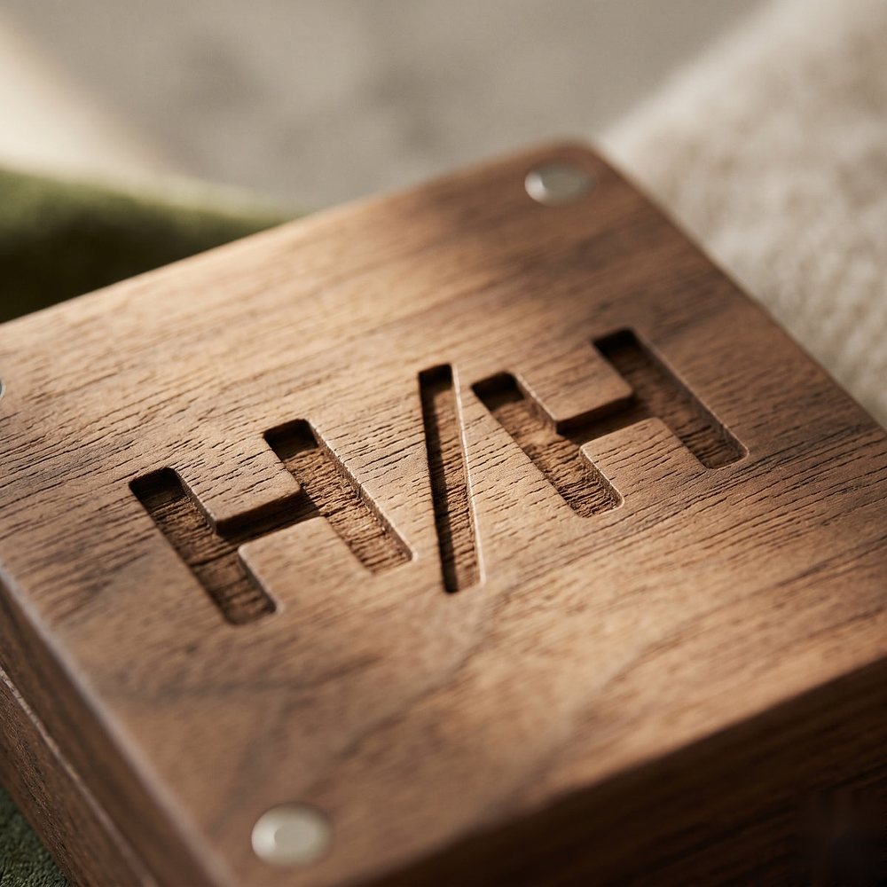 WGC-307 WGC-307  Cufflink and Tie Clip Box, Walnut — view 6